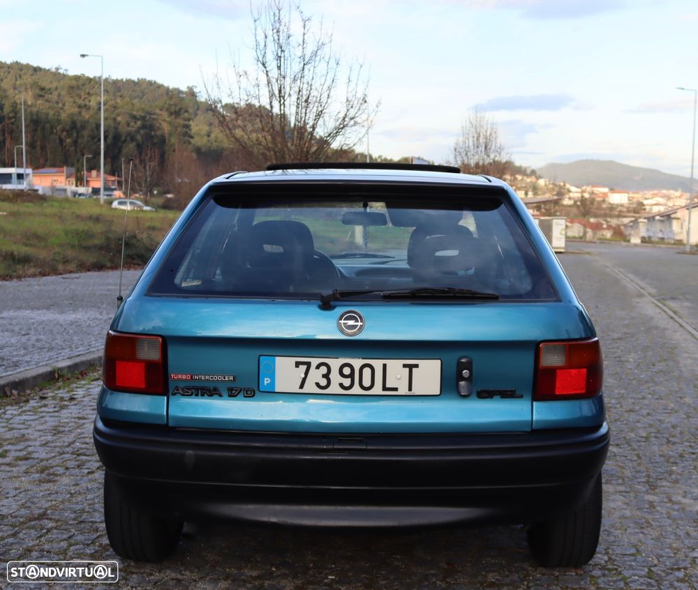 Opel Astra 1.7 TD GLS - 5