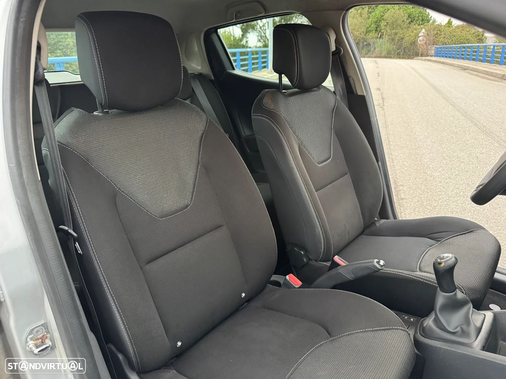 Renault Clio 1.5 dCi Confort - 25