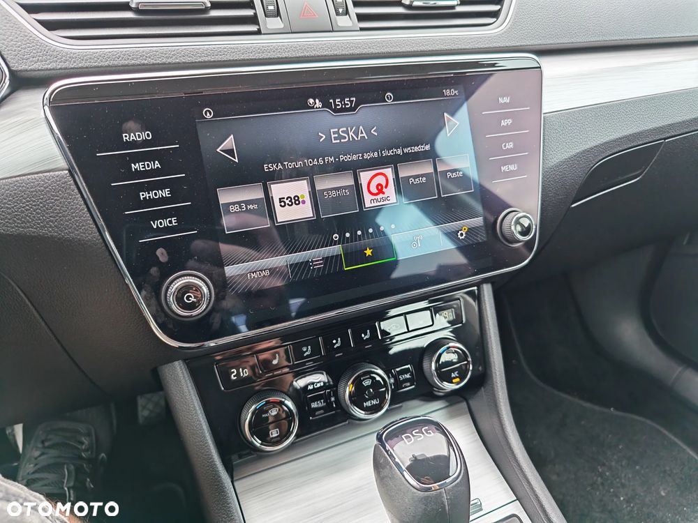 Skoda Superb 1.5 TSI Ambition DSG - 19