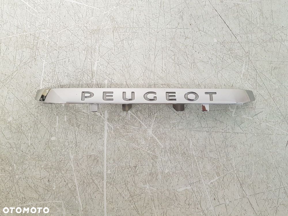 GRILL CHROM ZNACZEK LOGO  PEUGEOT 2008 I 1 13-19 PRZÓD PRZEDNI 9802531877 1269583 - 2