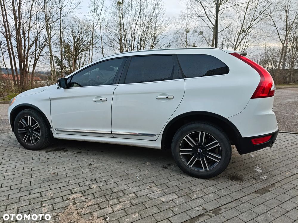 Volvo XC 60 T5 Geartronic Kinetic - 5