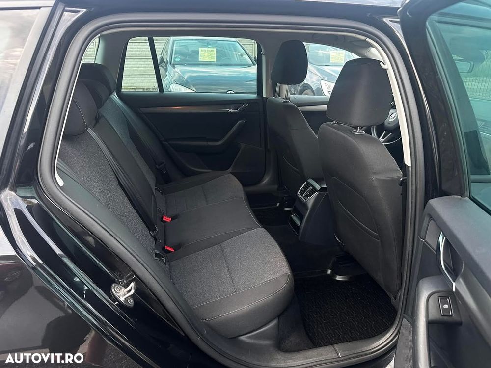 Skoda Octavia 2.0 TDI Soleil - 11
