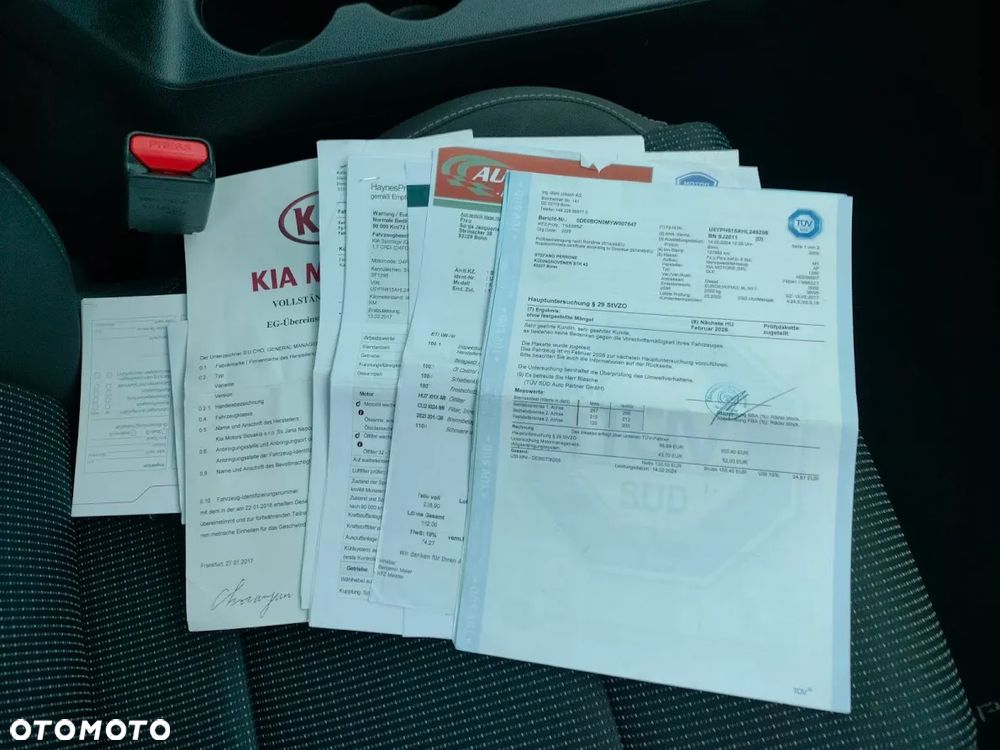 Kia Sportage 1.7 CRDI 2WD Dream-Team Edition - 28