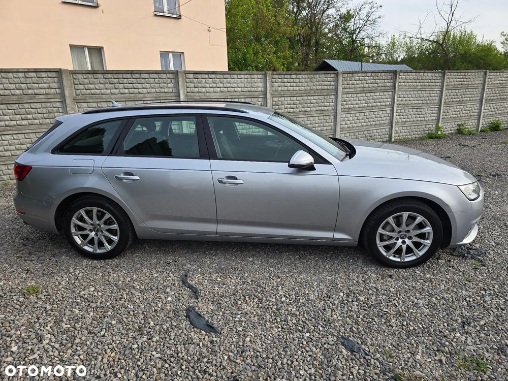 Audi A4 Avant 2.0 TDI DPF clean diesel quattro S tronic Attraction - 5