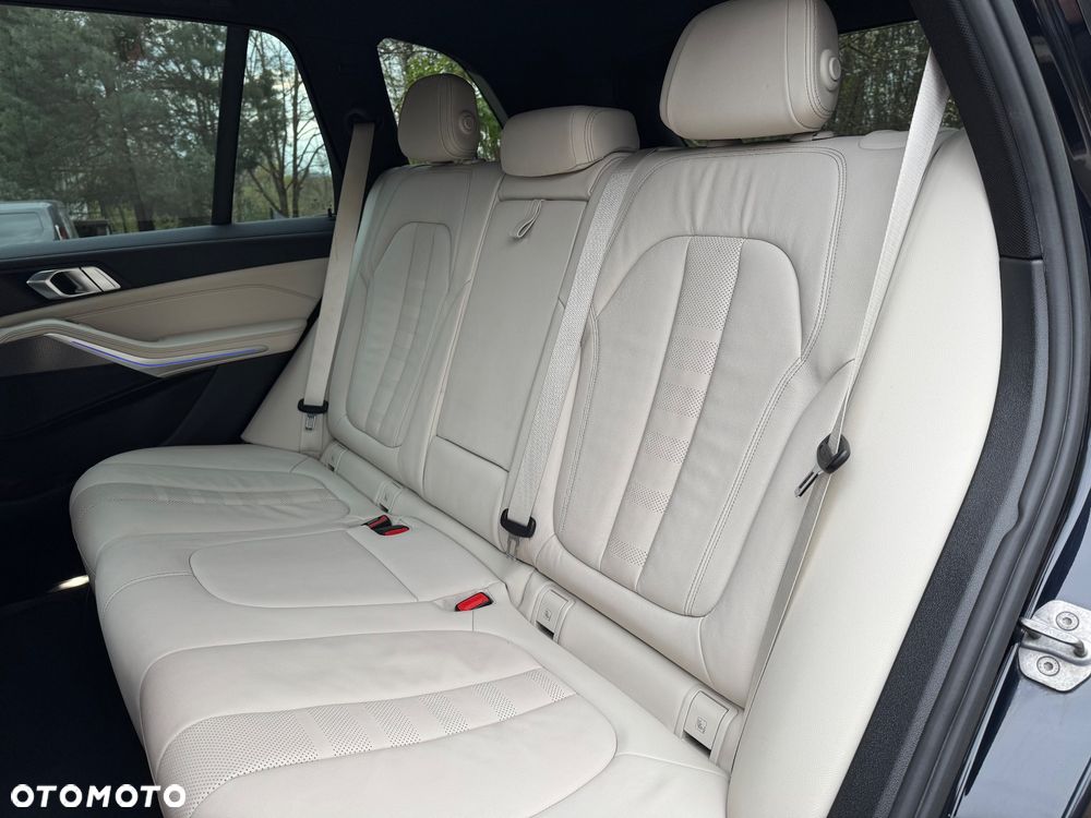 BMW X5 xDrive25d - 12