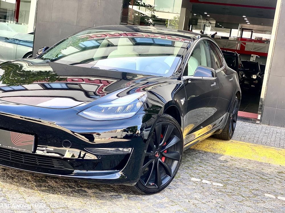 Tesla Model 3 Standard Range Plus RWD - 3