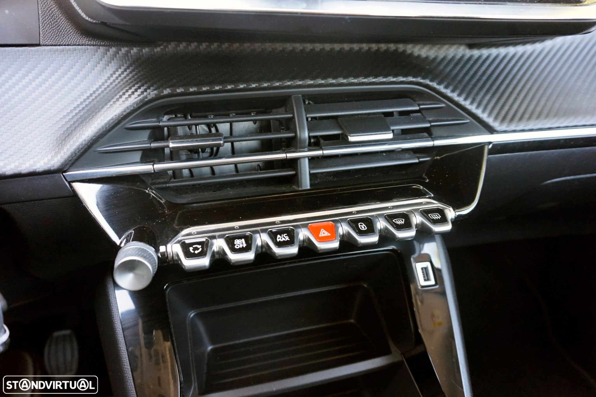 Peugeot 208 1.2 PureTech Active - 8