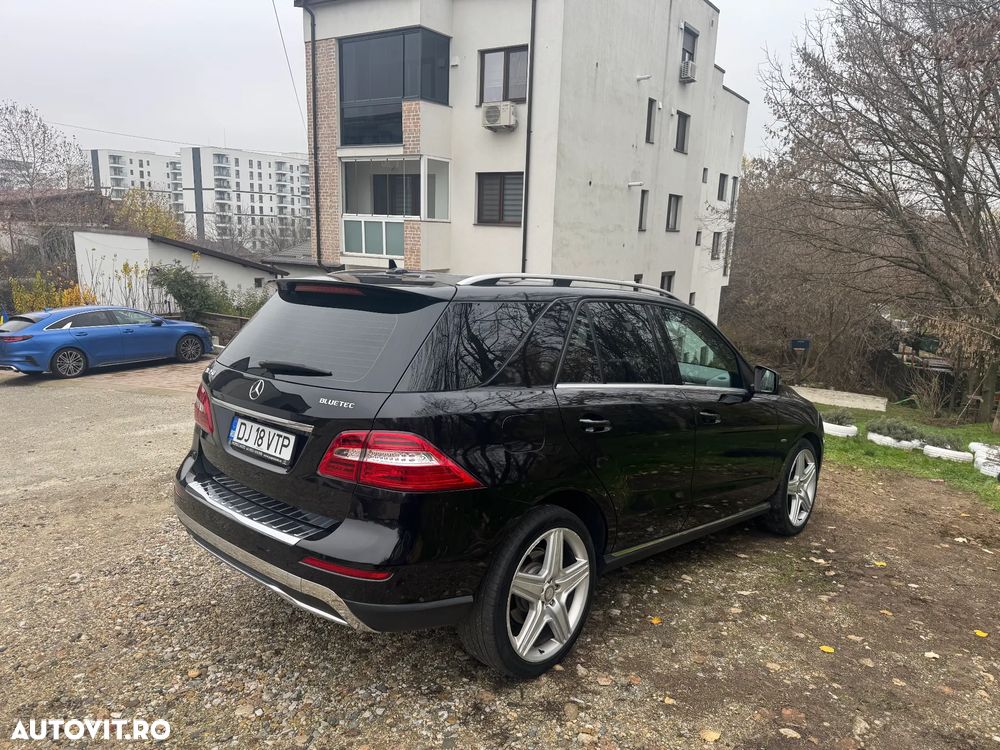Mercedes-Benz ML 350 BlueTec 4MATIC Aut - 4