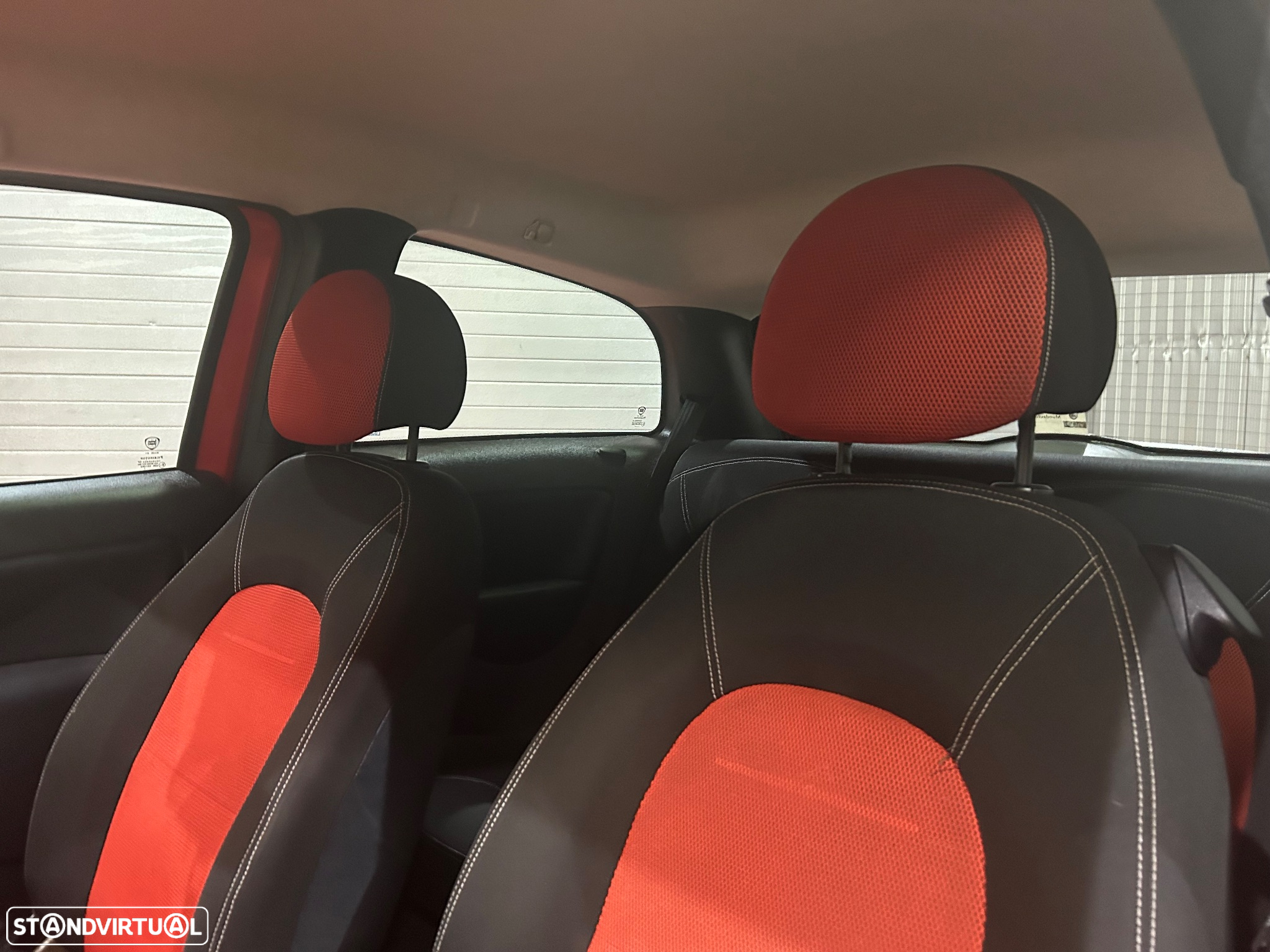Lancia Ypsilon - 16