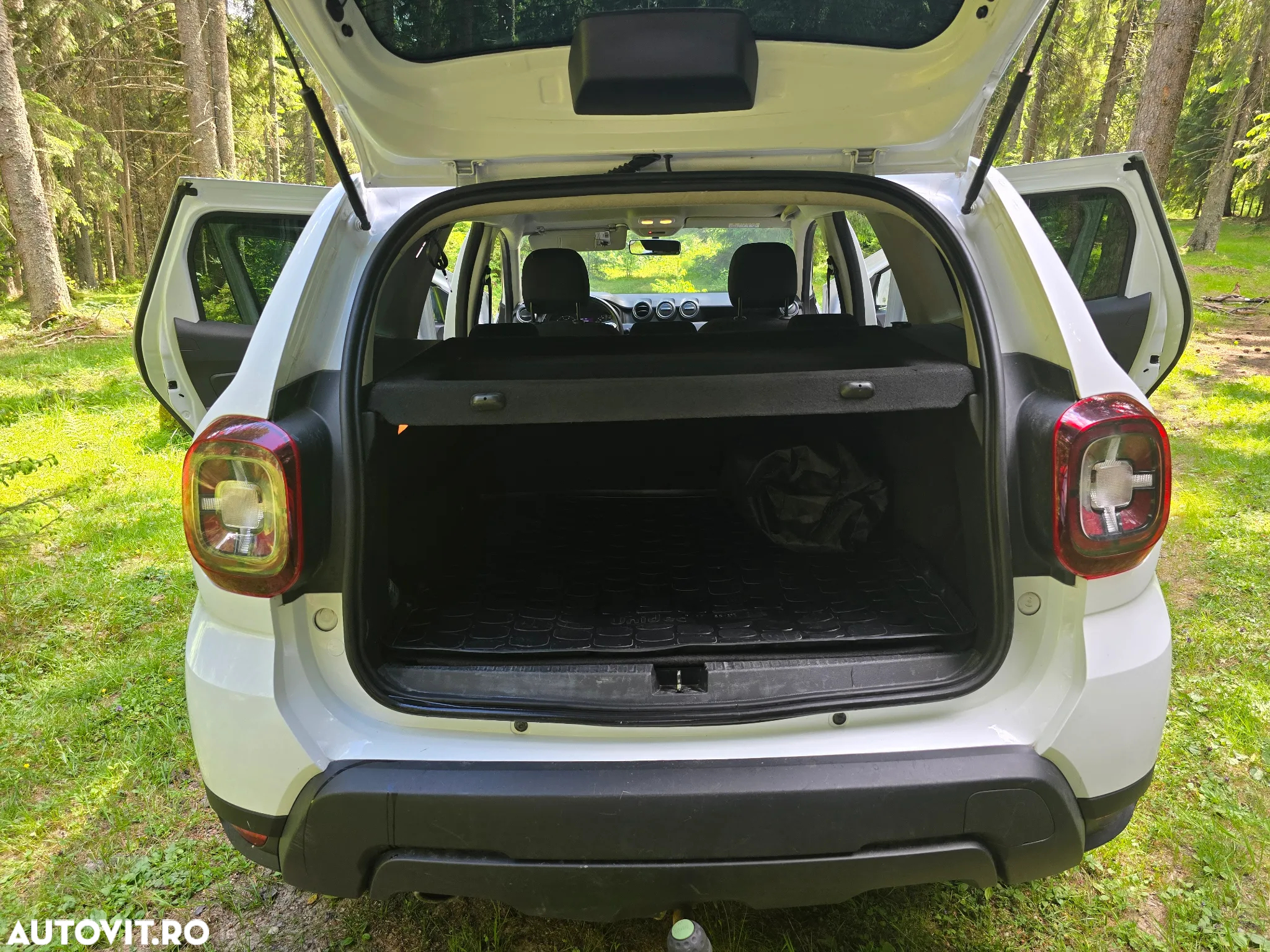 Dacia Duster 1.5 Blue dCi 4WD Prestige jante 16" - 14