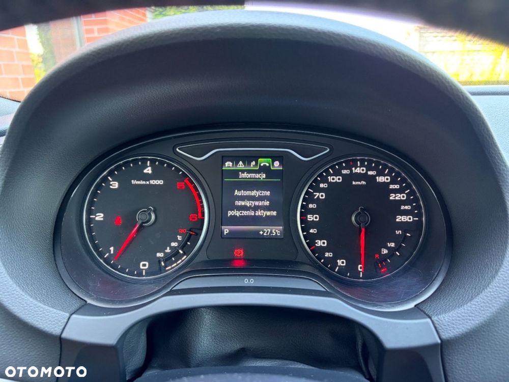 Audi A3 Sportback 2.0 TDI S tronic Ambiente - 11