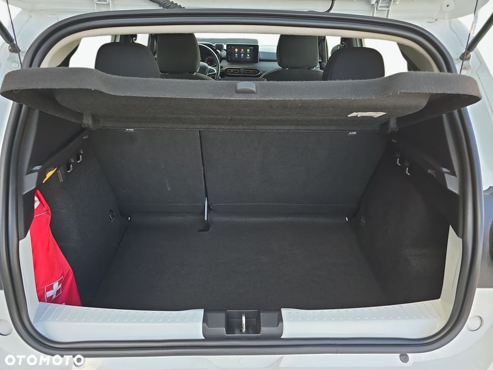 Dacia Sandero Stepway 1.0 TCe Comfort CVT - 24