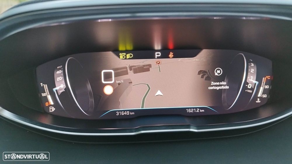 Peugeot 5008 1.2 PureTech Allure Pack EAT8 - 13