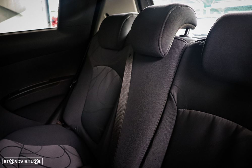 Chevrolet Spark 1.2 LT - 30