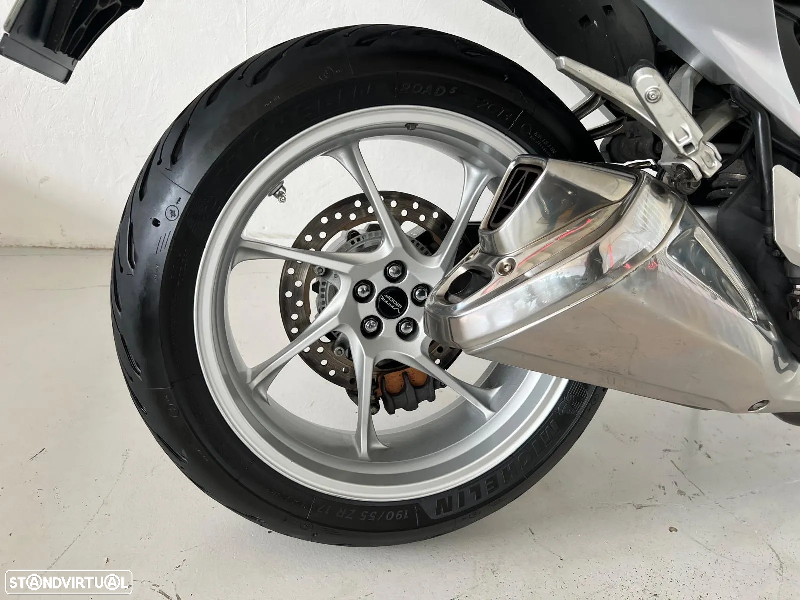 Honda VFR 1200 - 6