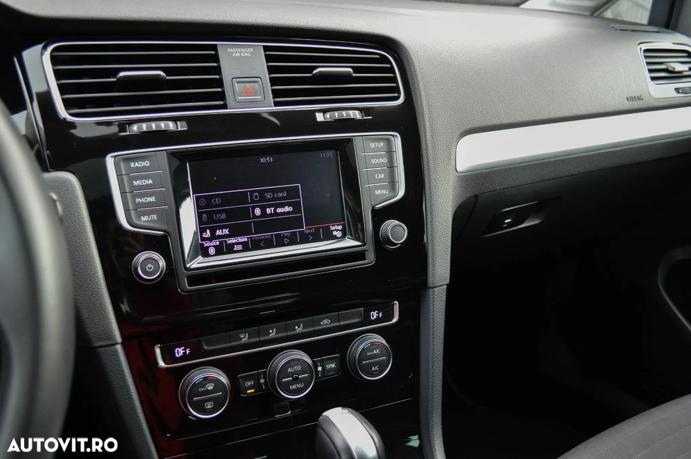 Volkswagen Golf 1.4 TSI BlueMotion Technology DSG Cup - 14