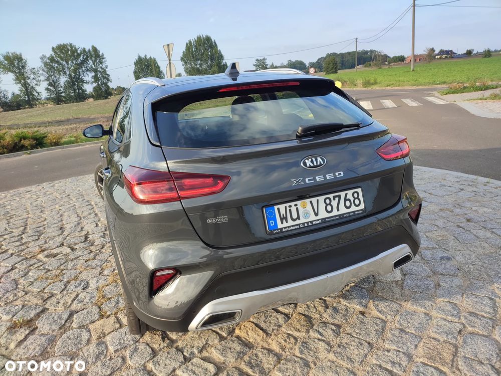 Kia XCeed - 4