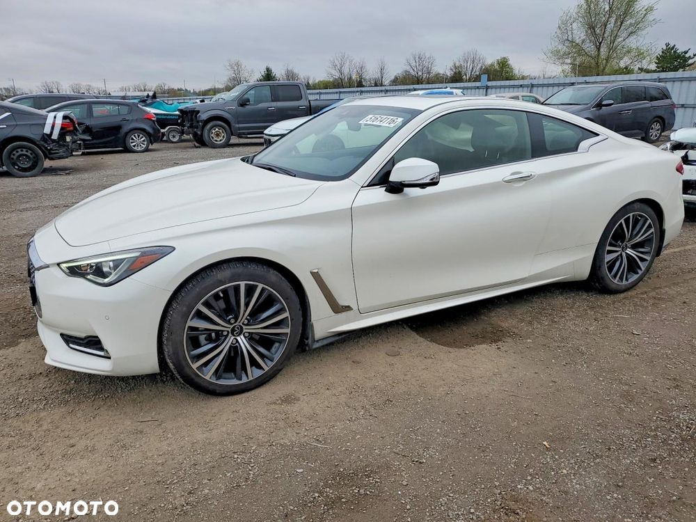 Infiniti Q60 - 2