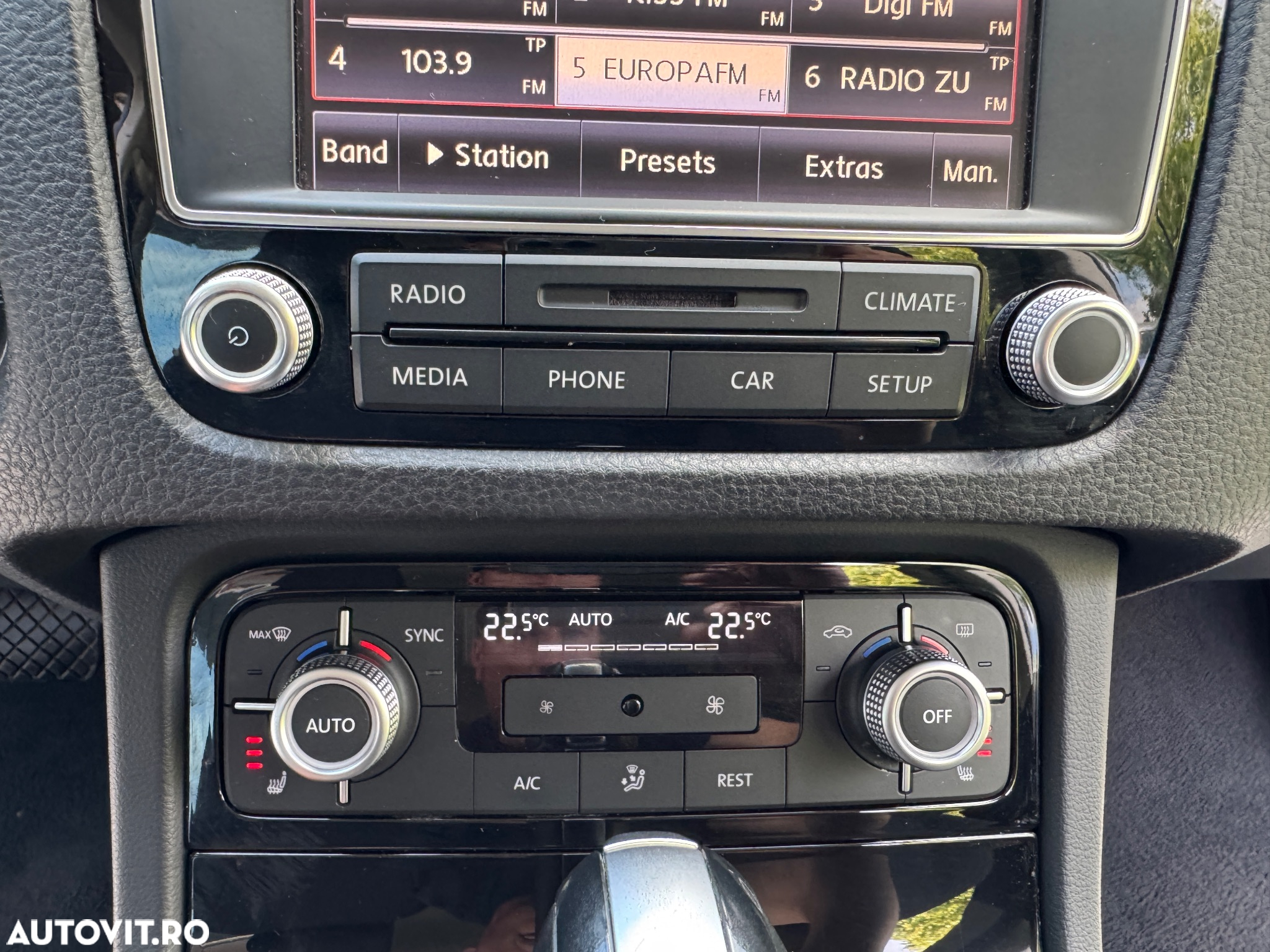Volkswagen Touareg - 9