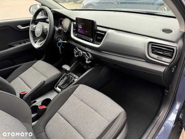 Kia Stonic 1.0 T-GDI M DCT - 6