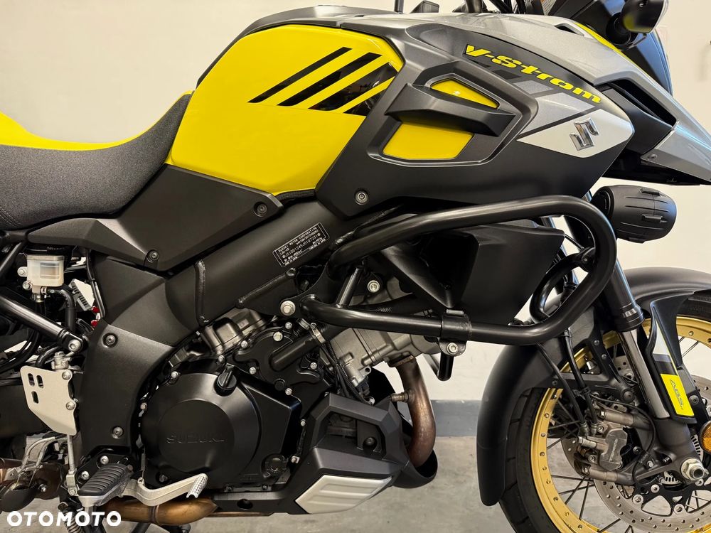 Suzuki V-STROM - 11