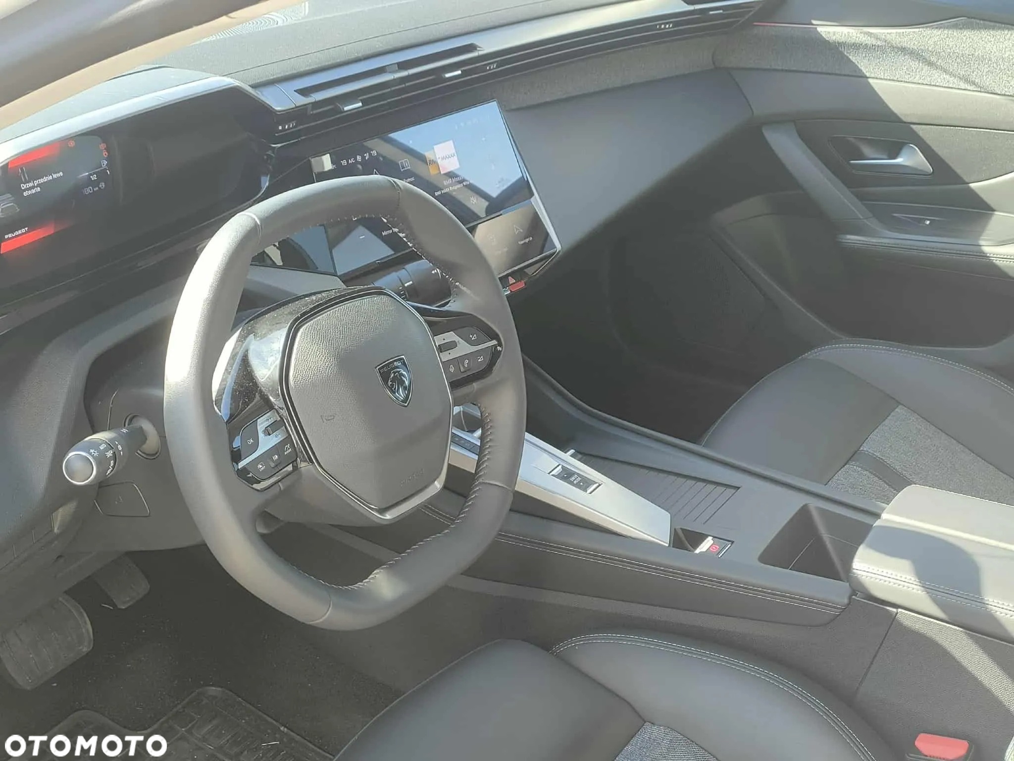 Peugeot 408 1.2 PureTech Allure Pack S&S EAT8 - 11