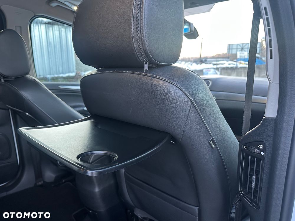 Ford S-Max 2.0 TDCi DPF Titanium X - 25