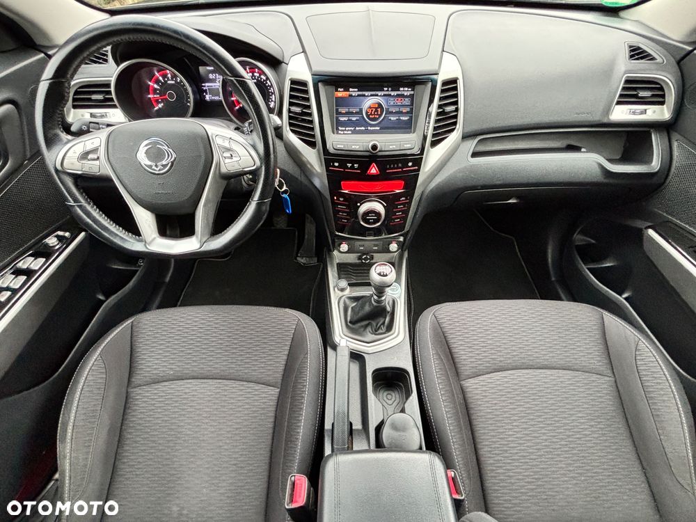 SsangYong/KGM Tivoli 1.6 Quartz - 9