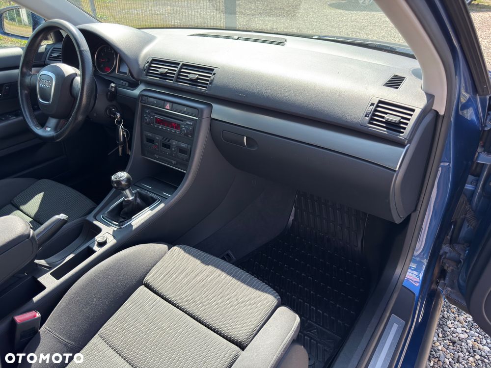Audi A4 Avant 2.0 T FSI - 35