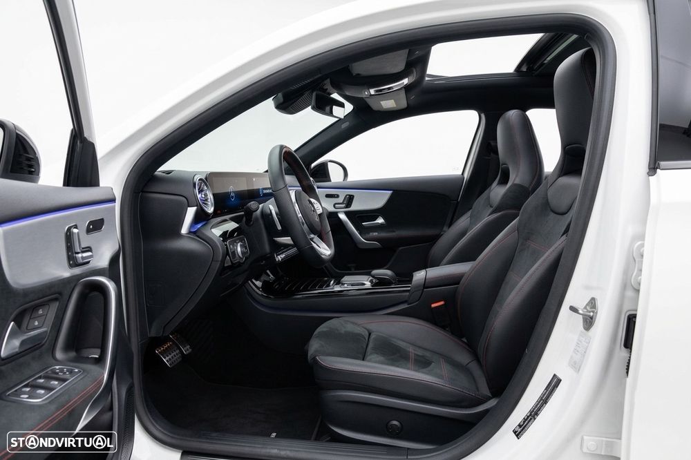 Mercedes-Benz A 180 d 7G-DCT AMG Line - 12