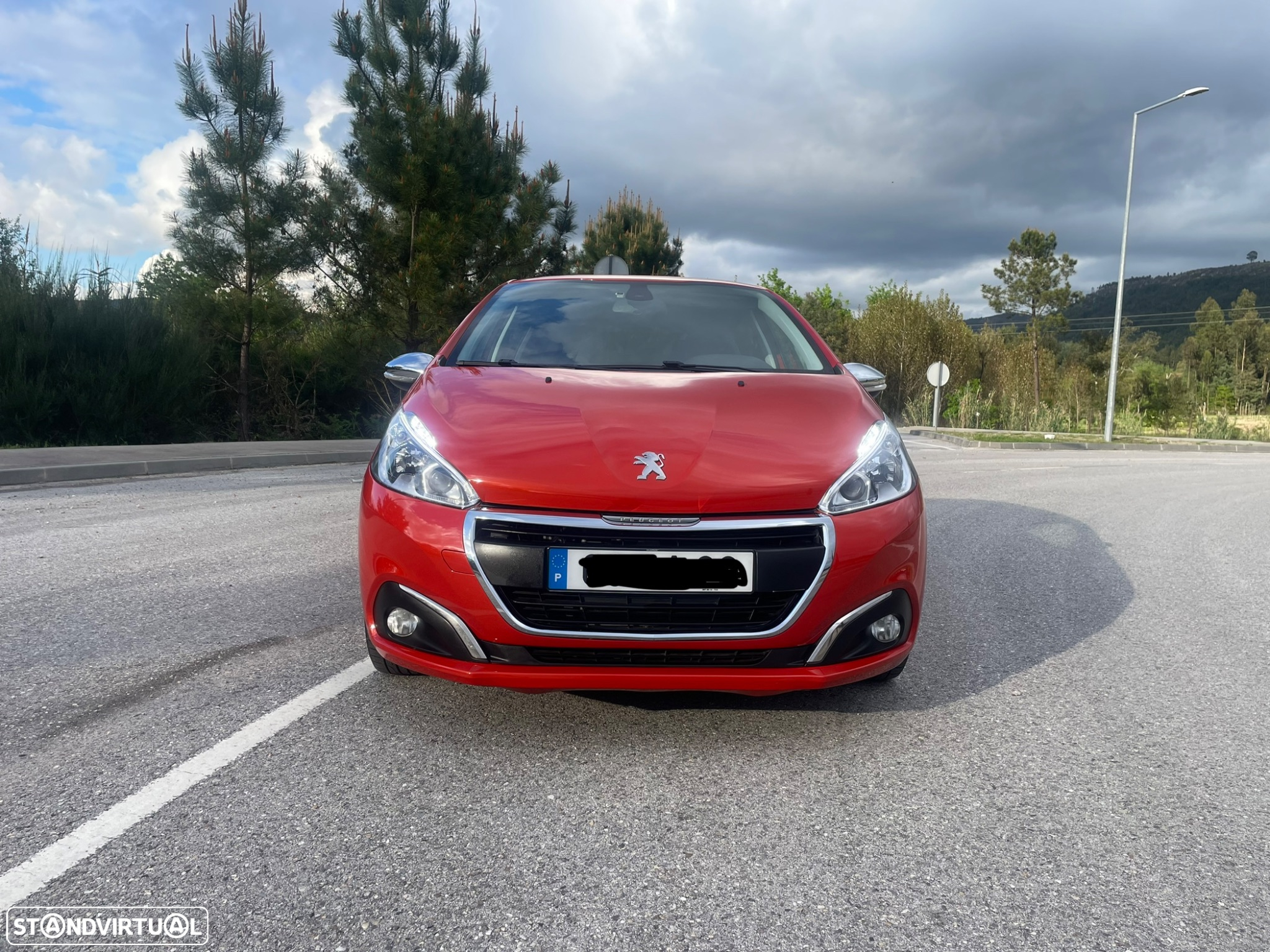 Peugeot 208 1.2 PureTech Allure - 2