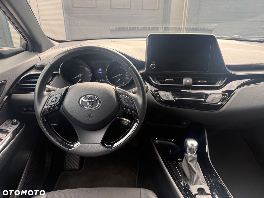 Toyota C-HR Style - 17