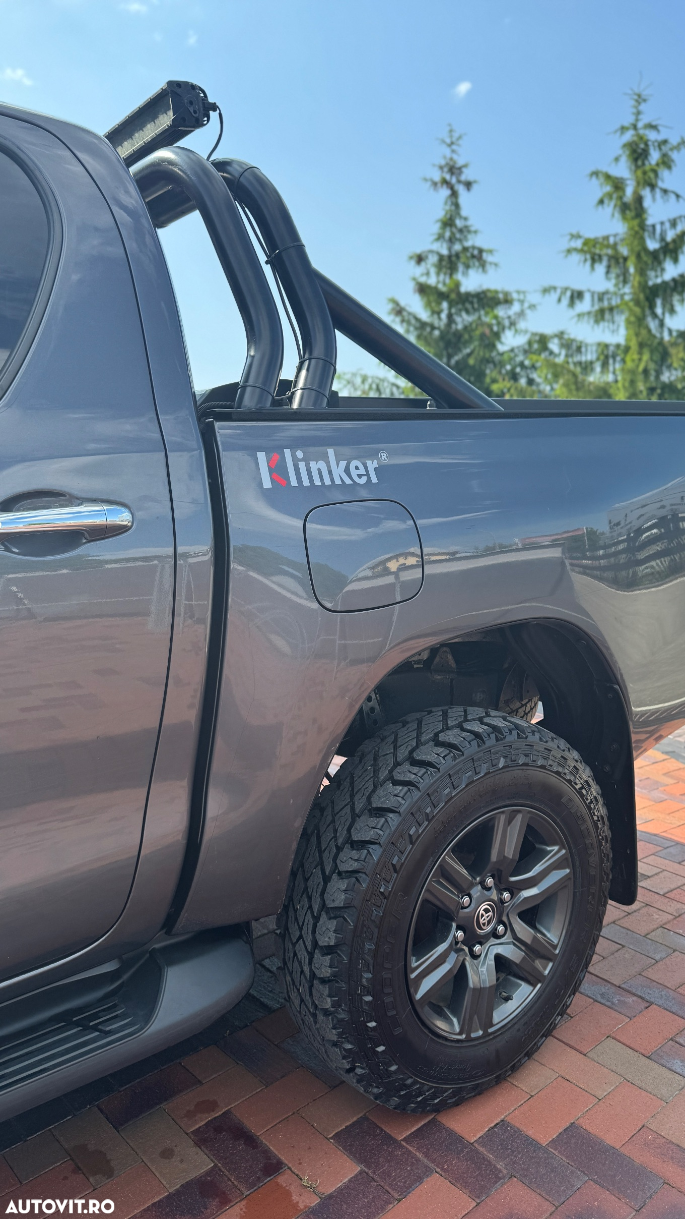 Toyota Hilux 2.4D 150CP 4x4 Double Cab AT Style - 8