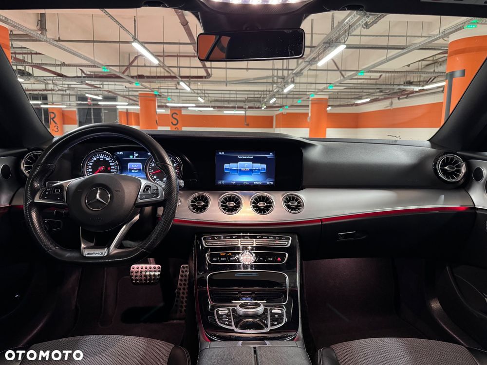 Mercedes-Benz Klasa E 200 9G-TRONIC - 11