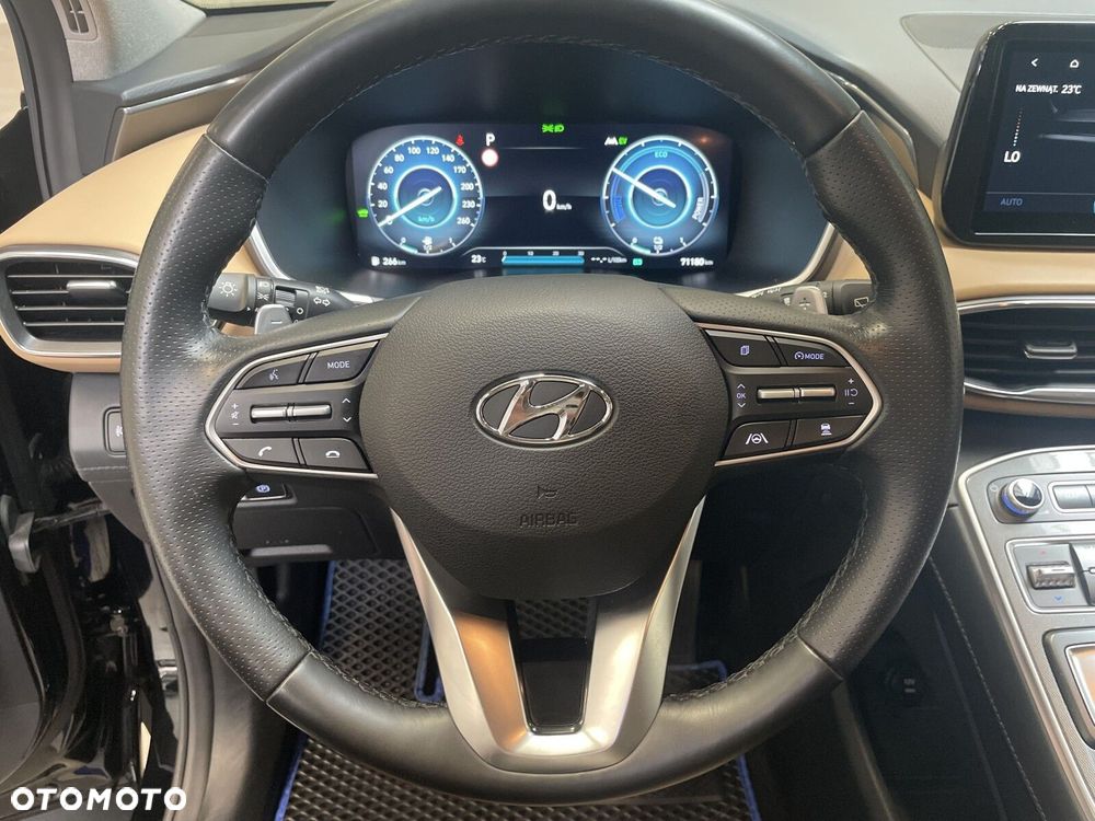Hyundai Santa Fe - 25