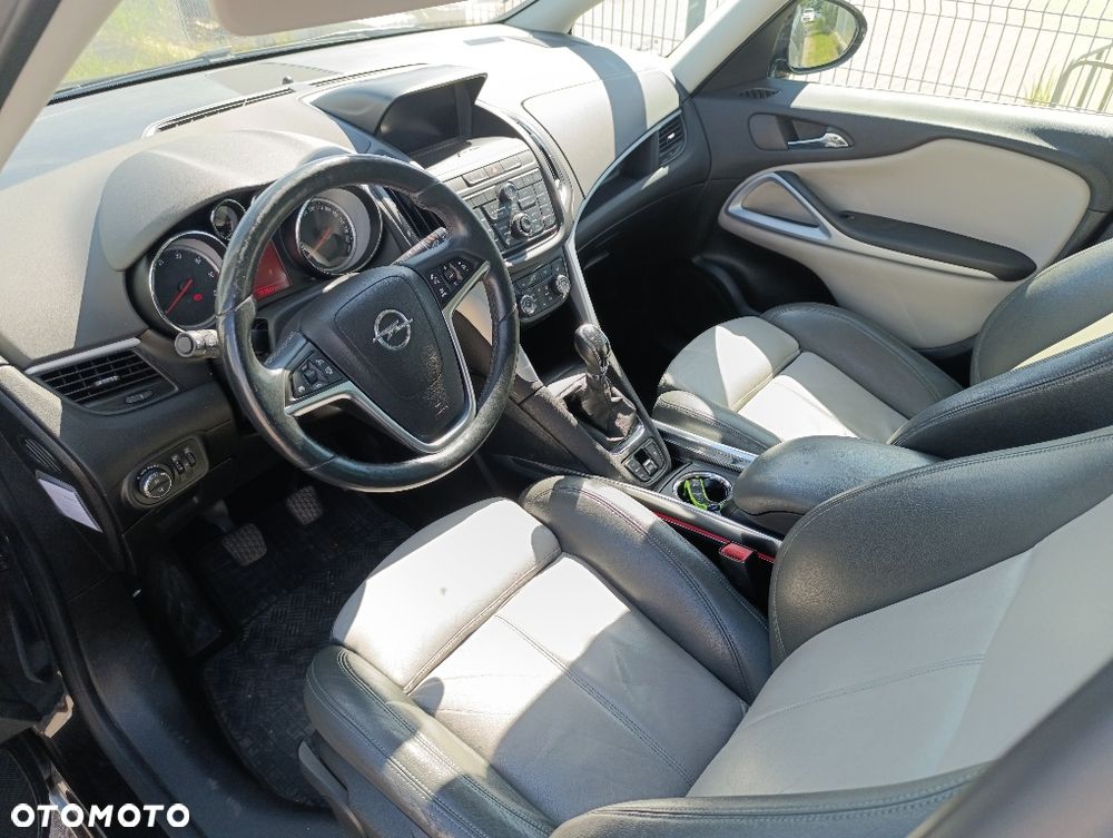 Opel Zafira - 5