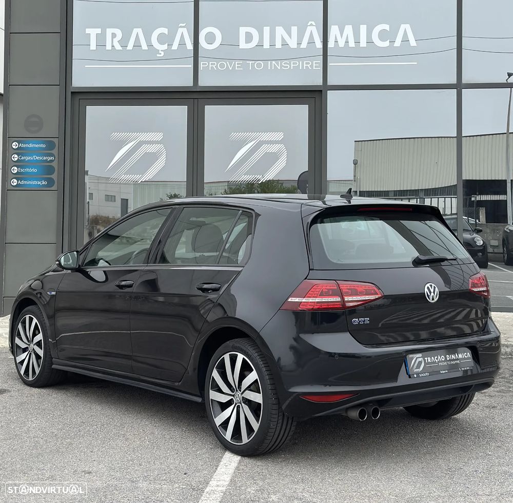 VW Golf - 9