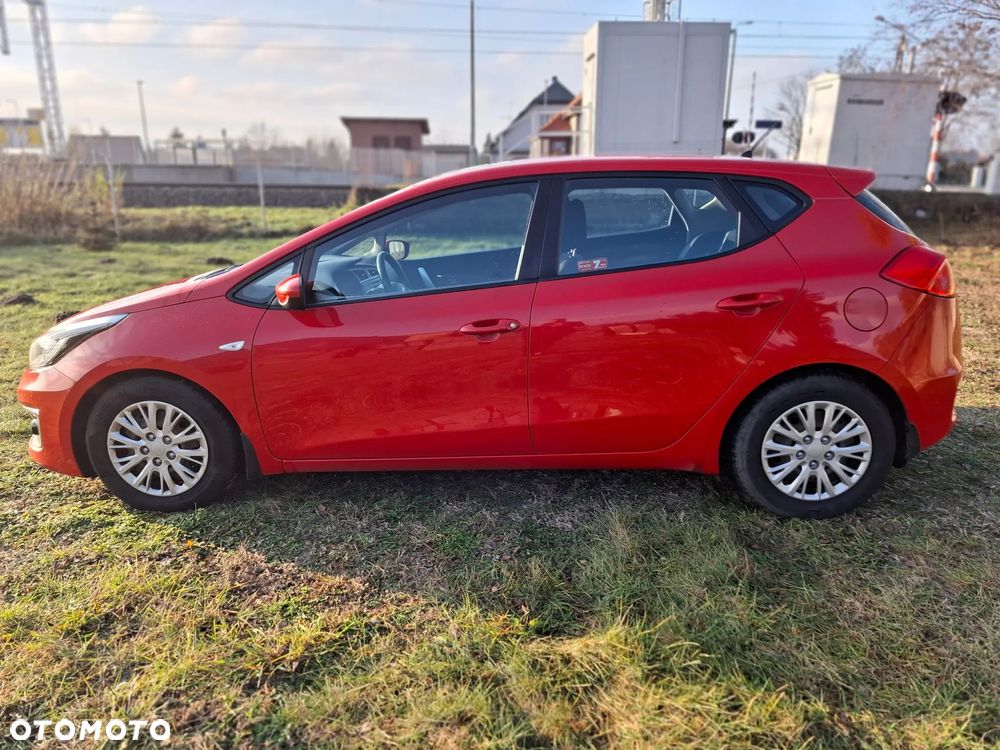 Kia Ceed 1.6 CRDi M DCT - 8
