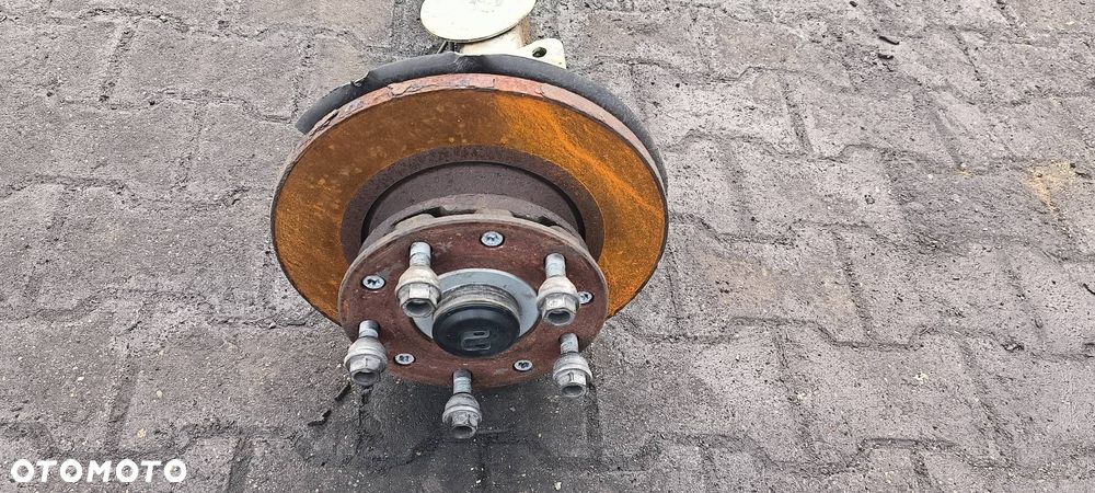 BELKA / SANKI TYŁ FORD TRANSIT MK8 - 3