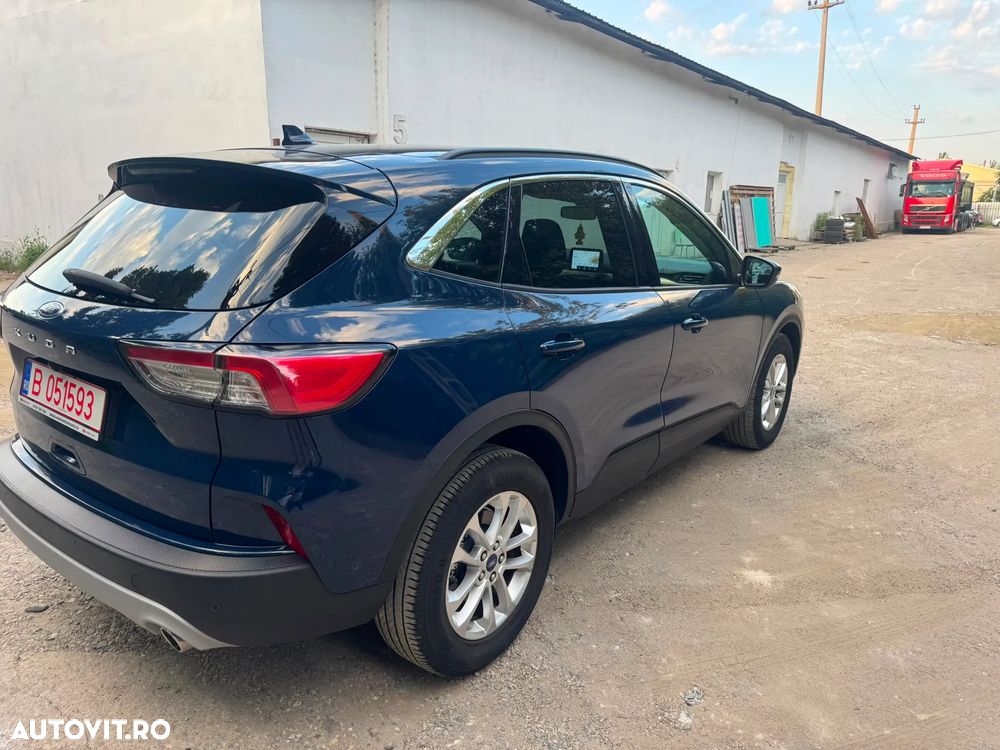 FORD Kuga 2022 — imagine 6