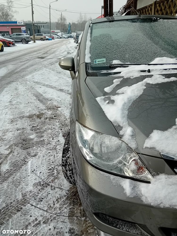 *HONDA CITY* Samochód na części - 2