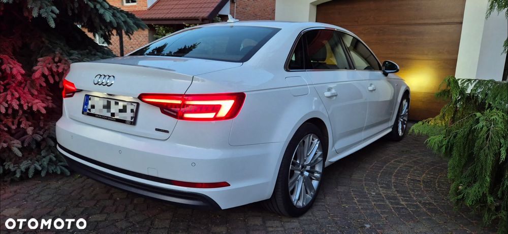 Audi A4 Limousine 2.0 TDI Quattro S tronic - 5