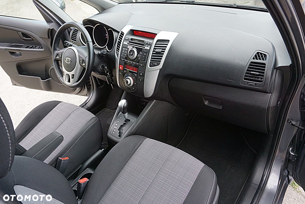Kia Venga 1.6 CVVT Automatik Titanium Collection - 26