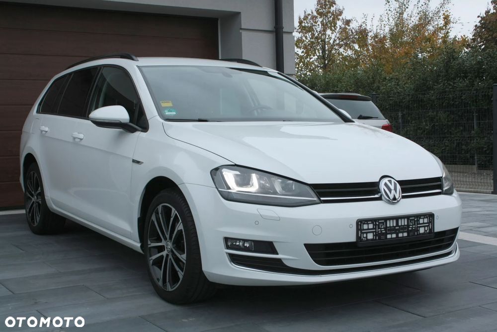 Volkswagen Golf - 5