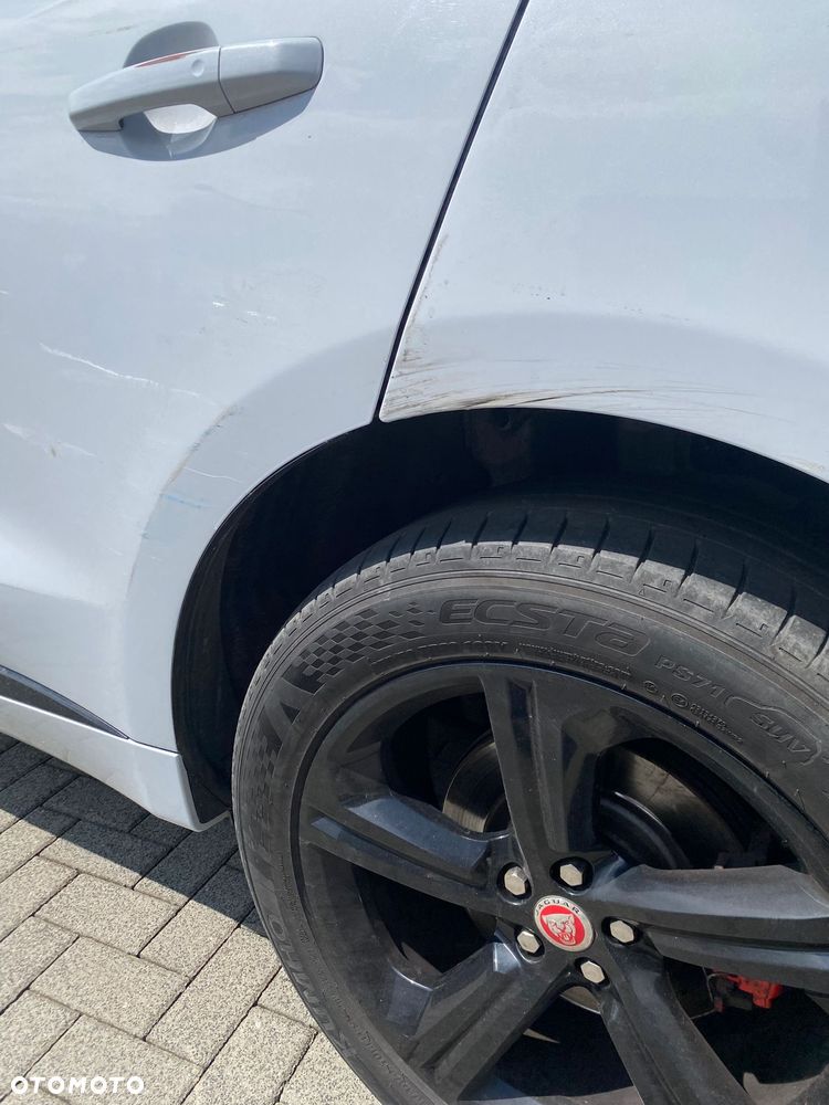 Jaguar F-Pace 3.0 TDV6 AWD R-Sport - 10