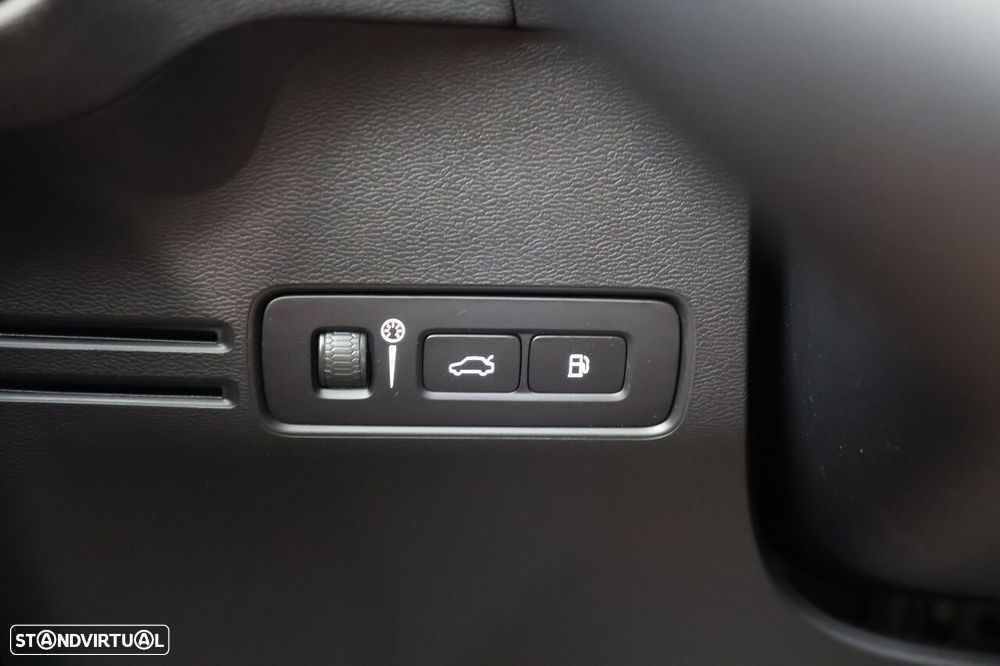 Volvo XC 40 1.5 T4 PHEV Inscription Expression - 24