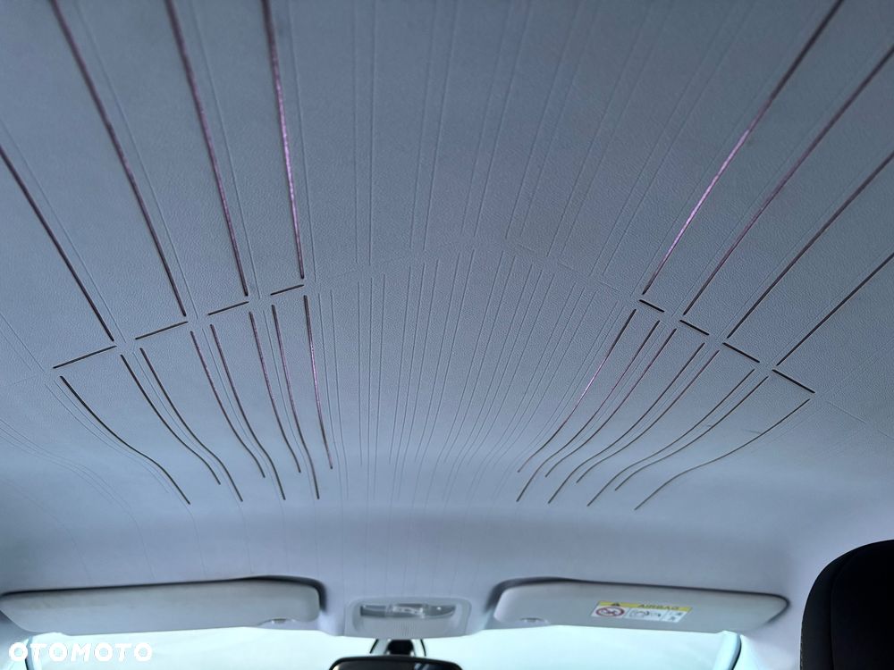 Peugeot 2008 1.6 BlueHDi Allure - 19