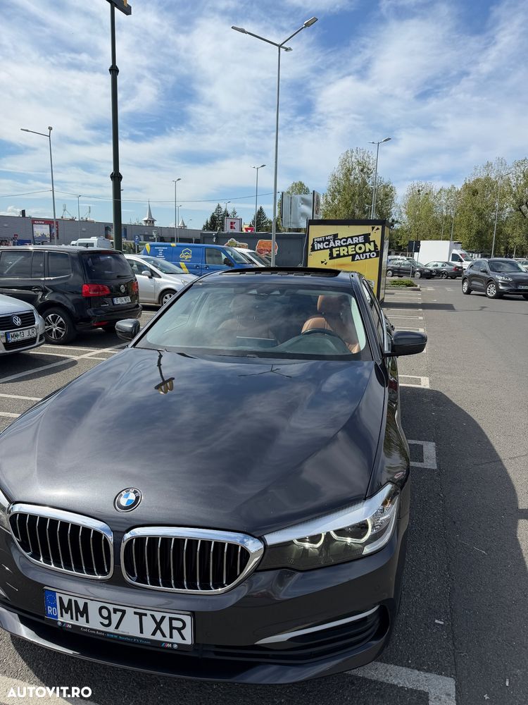 BMW 5 Series 2020 photo 4