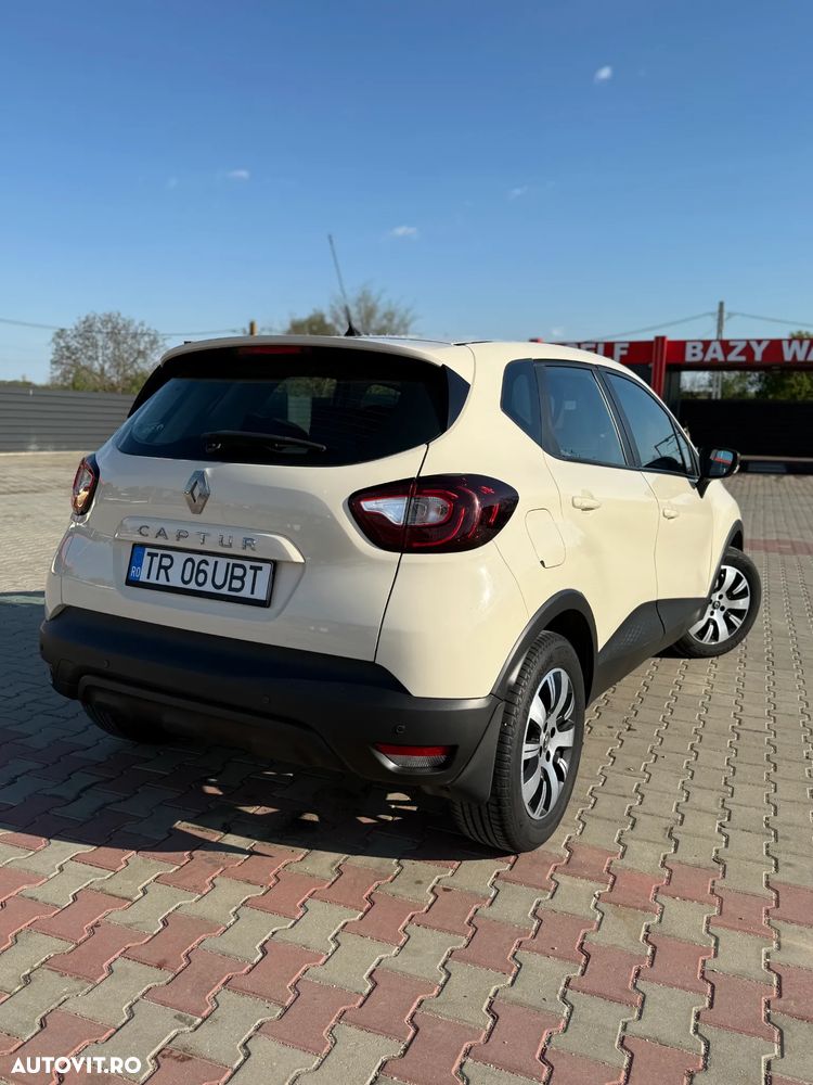 Renault Captur TCe Life - 3