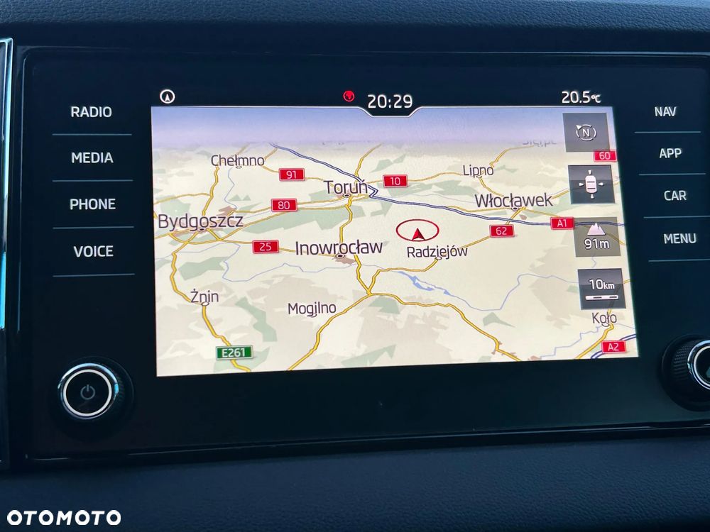 Skoda Karoq 1.5 TSI ACT 4x2 Style DSG - 28